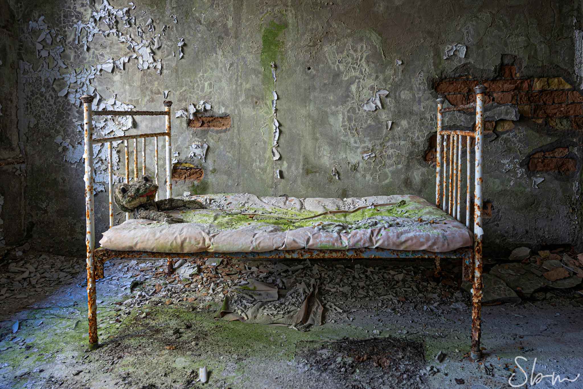 chernobyl hospital nursing room